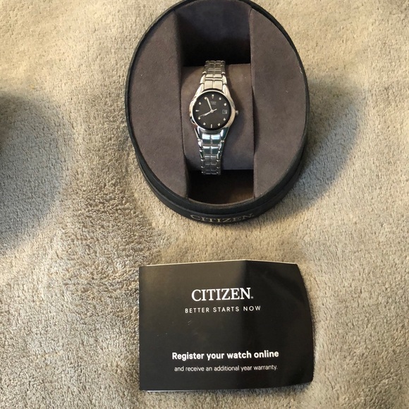 Citizen Eco-Drive Watch - Picture 1 of 4